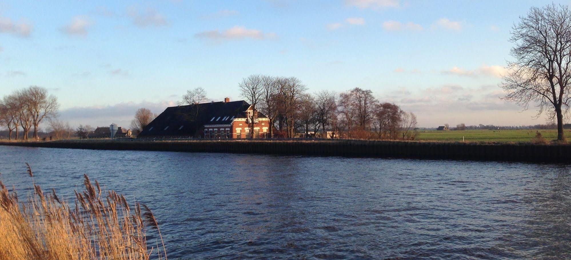 Groningen Buiten B&B Zuidhorn Extérieur photo